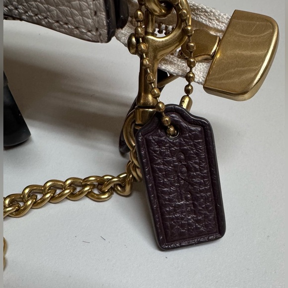 COACH 1941 MINI CROSSBODY - Picture 7 of 10